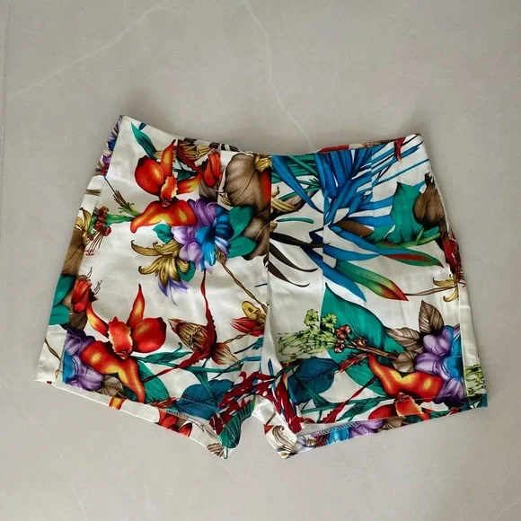 Backstage California White Tropical Colorful Print Shorts XXS Revolve - Picture 2 of 7